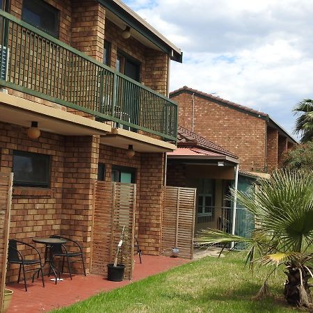 Pooraka Motor Inn Exterior foto